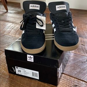 Adidas busenitz men’s size 10 US. NWT